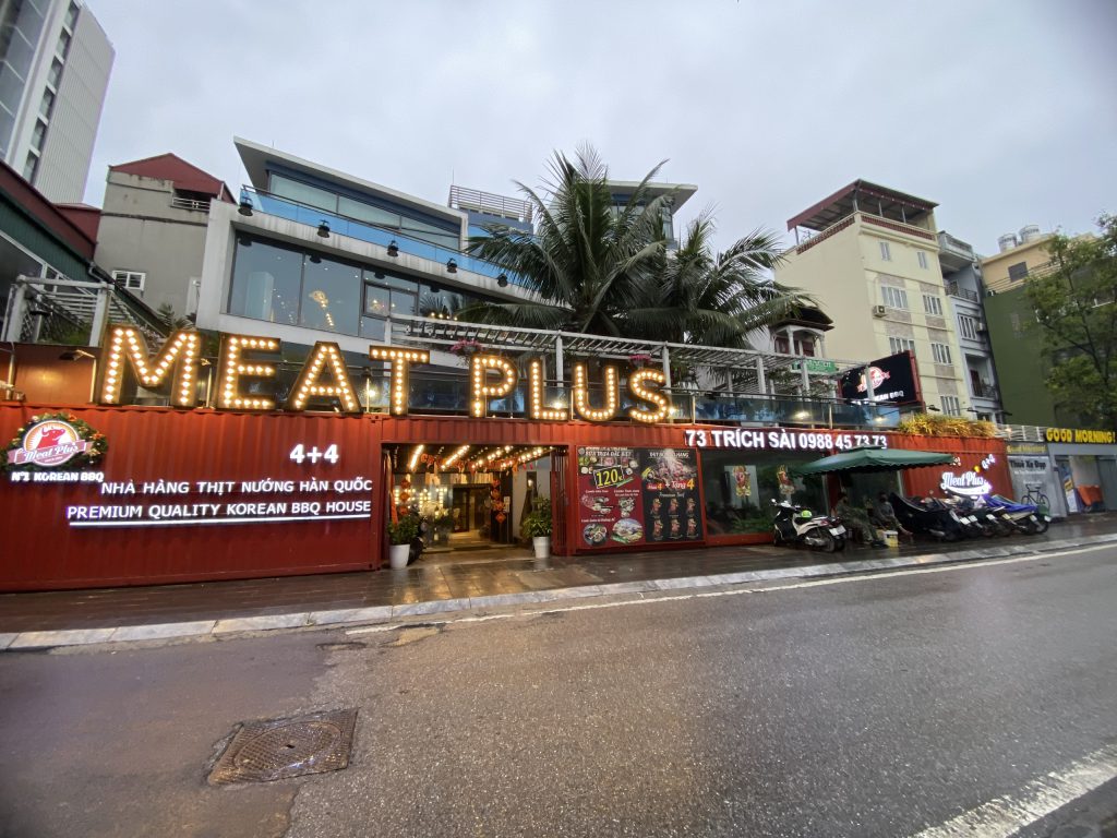 Meat Plus Hồ Tây - Biệt thự triệu đô view trực diện Hồ cực chảnh