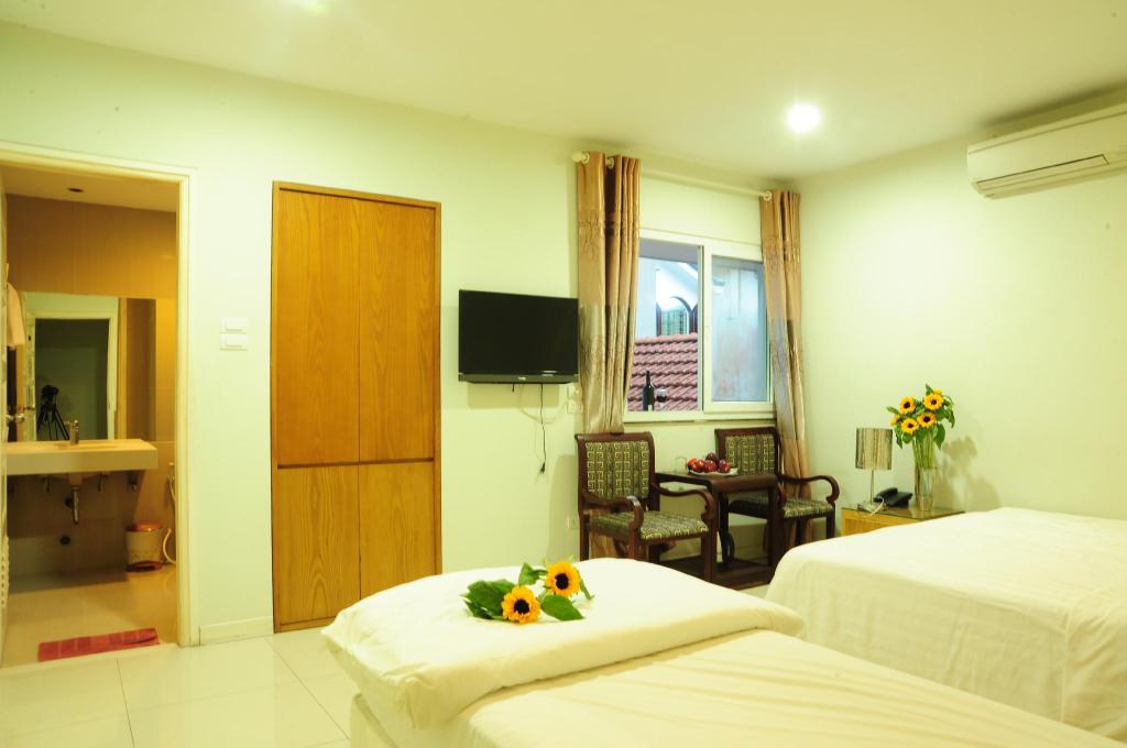 Khách sạn Phương Anh hỗ trợ khách đầy đủ tiện nghi thiết yếu để khách có thể nghỉ ngơi thư giãn sau chặng đường dài.