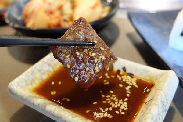 Người Nhật cũng có sốt chấm thịt nướng cực đỉnh