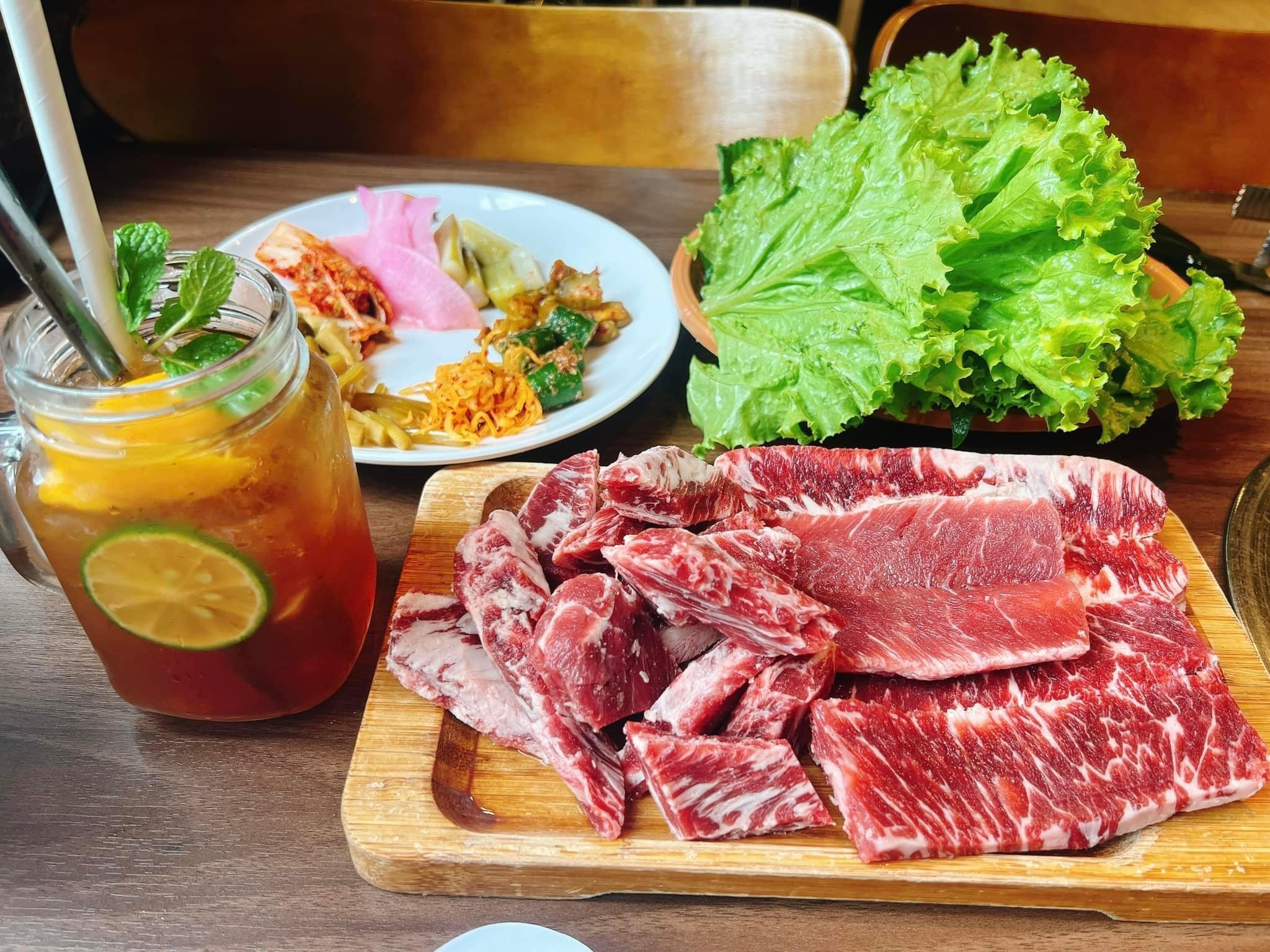 Meat PLus Hồ Tây - Nhà hàng thịt nướng chuẩn Hàn
