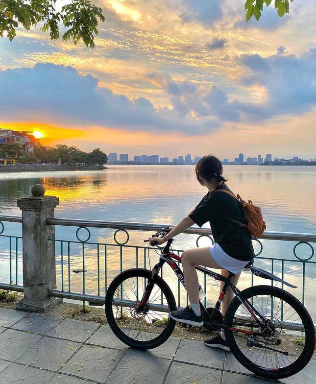 Đạp xe du lịch Hồ Tây, Hà Nội