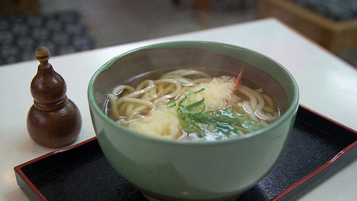 Hôm nào trời lạnh lạnh đi ăn với người yêu thì ăn mì udon là chuẩn xác